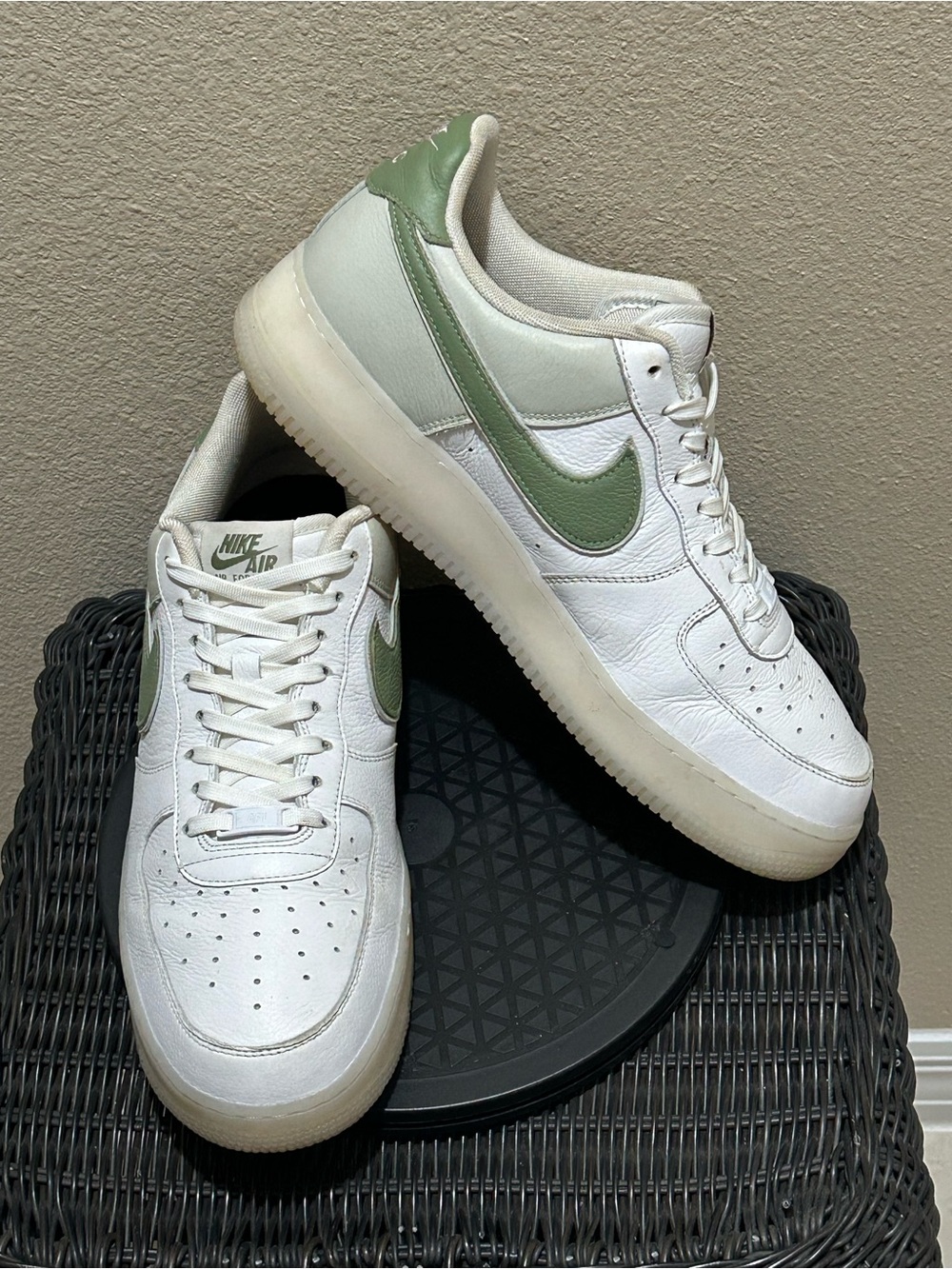 Size 12 Nike Air Force 1 By You Customs White Green Translucent Soles HF0659-900